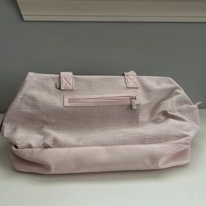Beis, Pink Weekender Bag, Great Condition, Barely Used, Multiple Compartments